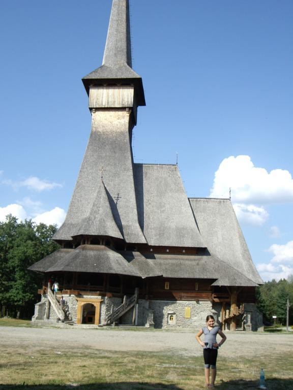 Pensiunea Montana Săpînţa Extérieur photo